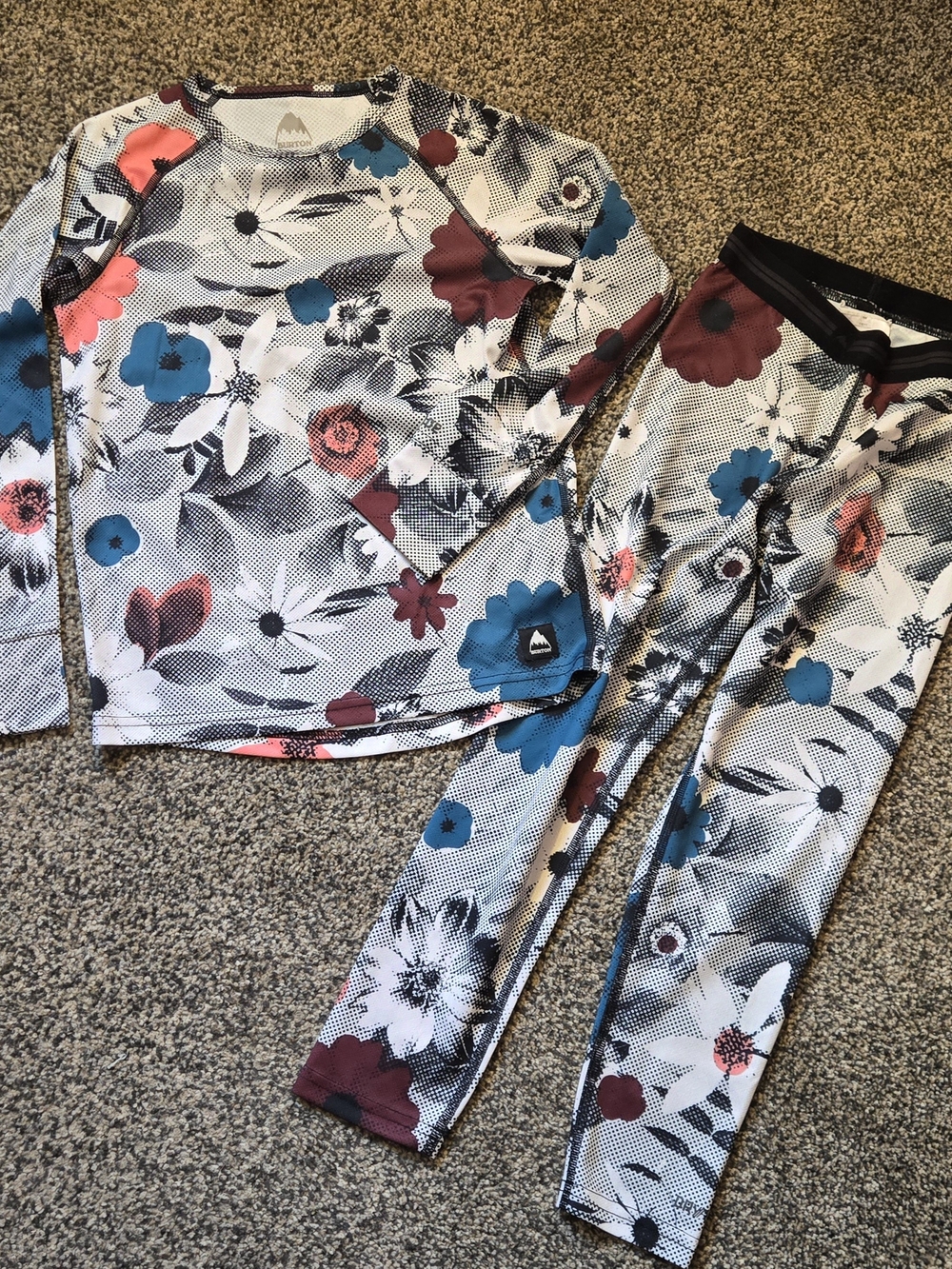 Burton Girls Ski / Snowboard First Layer Set, Size XS